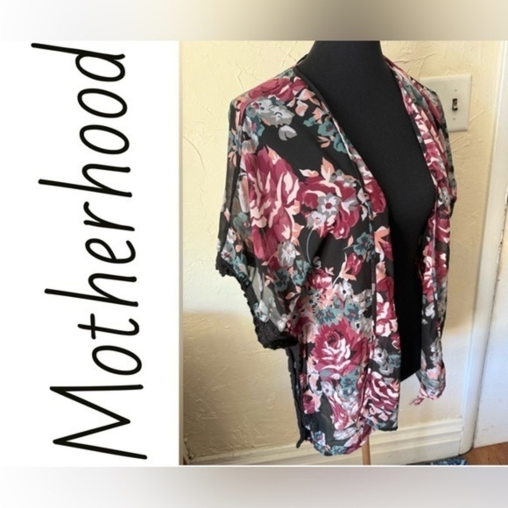 ❤️Motherhood Maternity  Sheer Floral Kimono  One Size